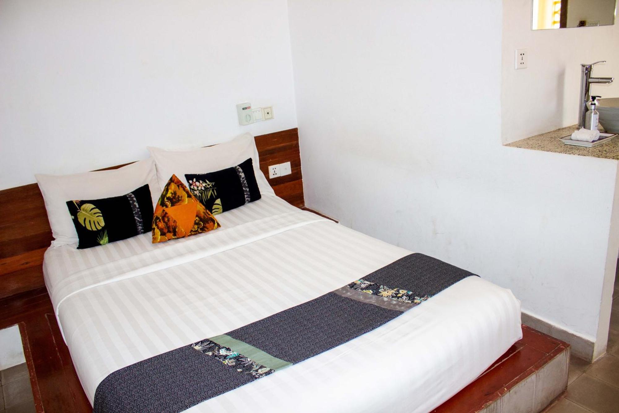 House Boutique Eco Hotel Phnom-Penh Buitenkant foto