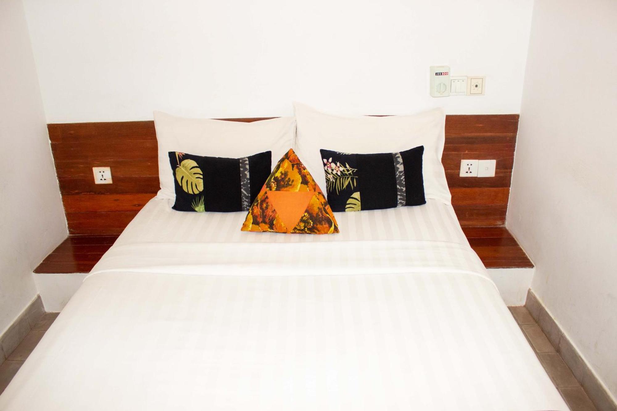 House Boutique Eco Hotel Phnom-Penh Buitenkant foto