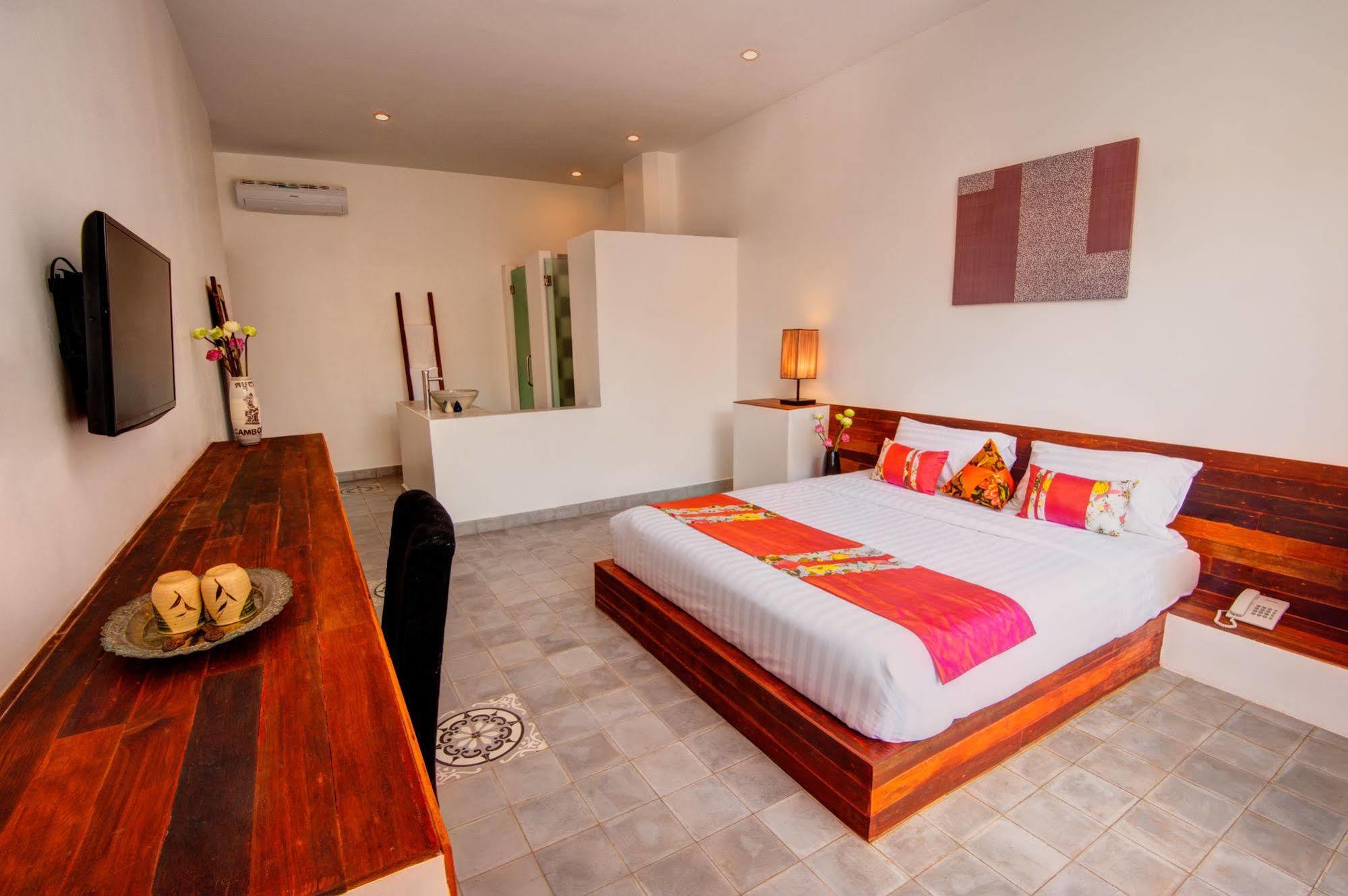 House Boutique Eco Hotel Phnom-Penh Buitenkant foto