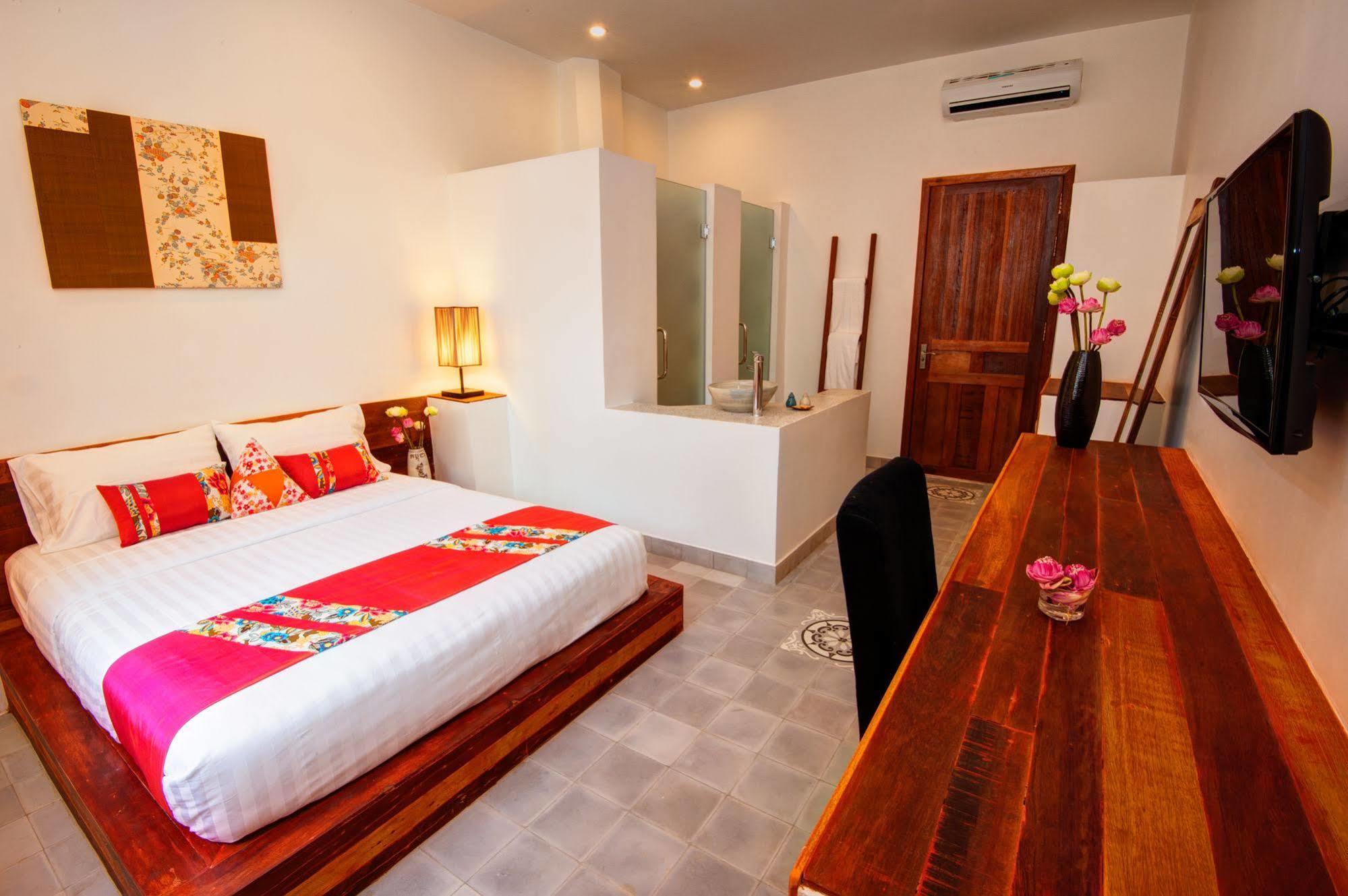 House Boutique Eco Hotel Phnom-Penh Buitenkant foto