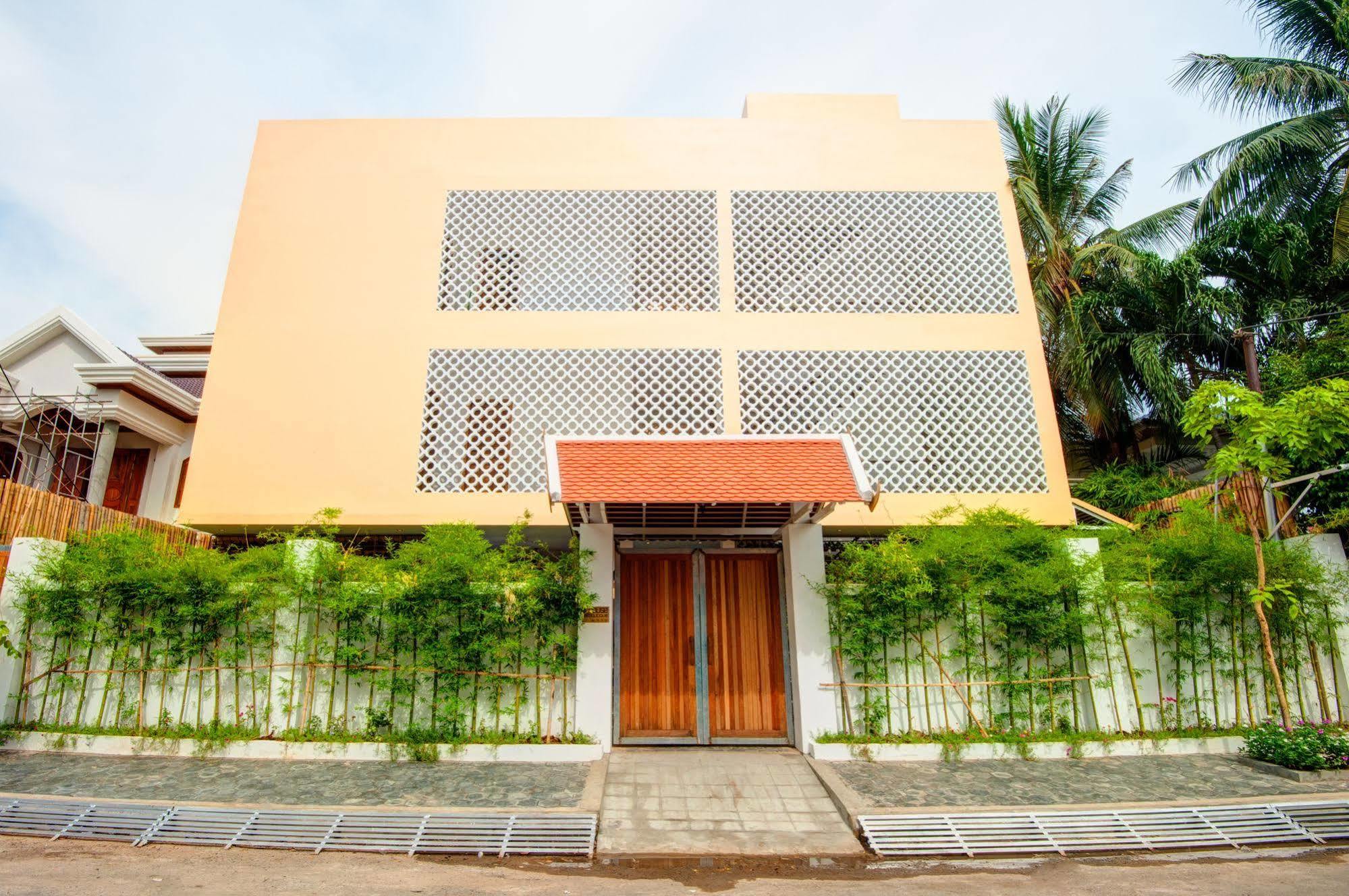 House Boutique Eco Hotel Phnom-Penh Buitenkant foto